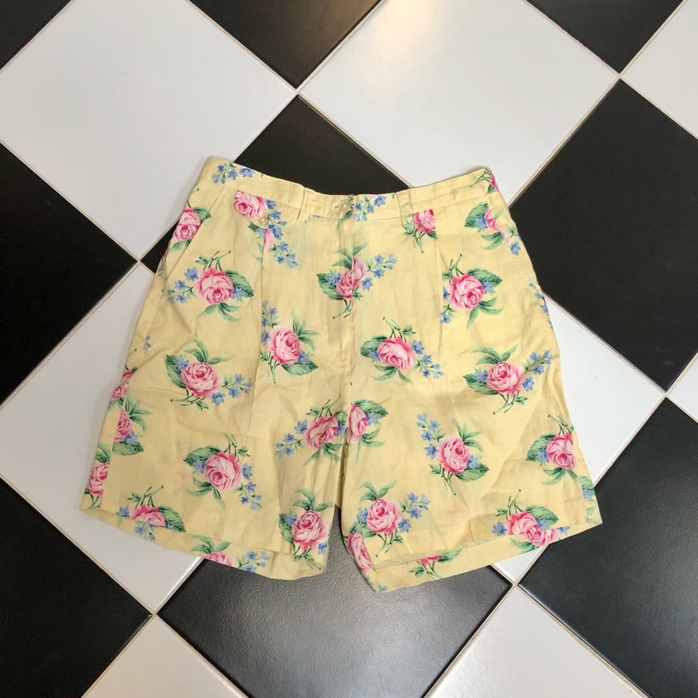 Vintage 90s Lauren Ralph Lauren Pastel Yellow Roses Floral Shorts Cottagecore 10